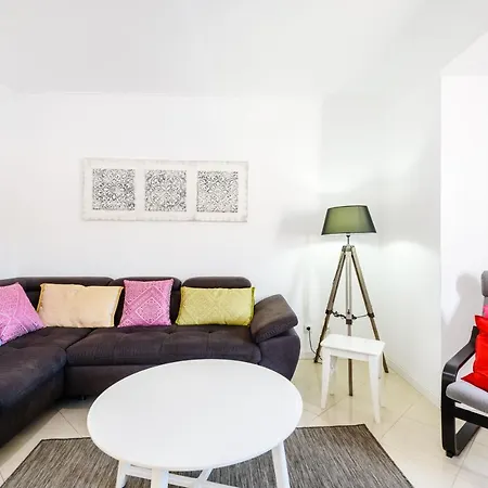 Apartment Amazing In