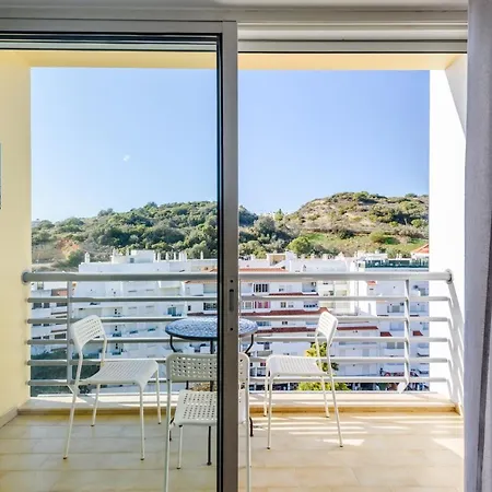 Amazing In Apartment *